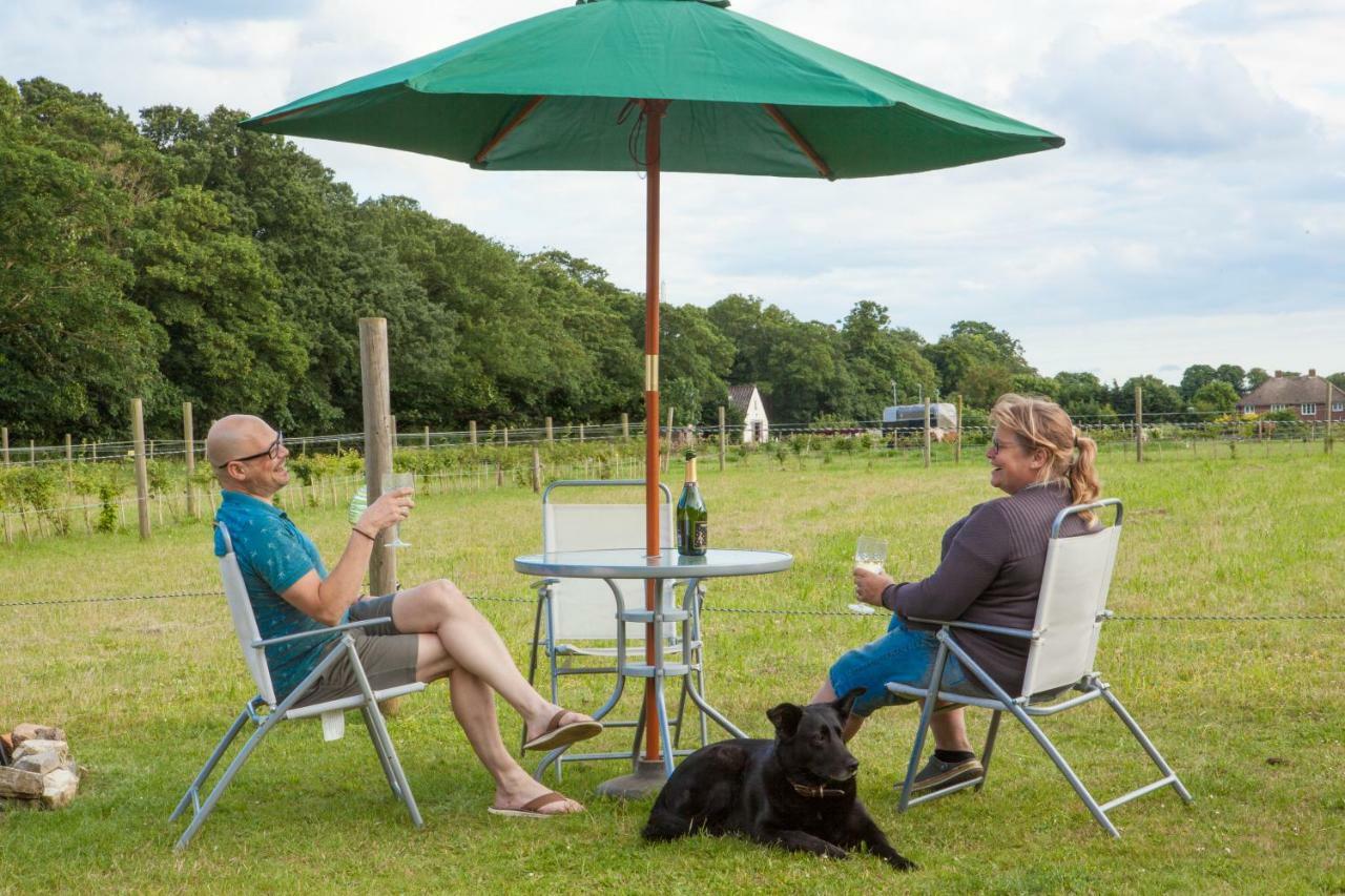 Quex Livery Glamping Birchington-on-Sea Exterior foto